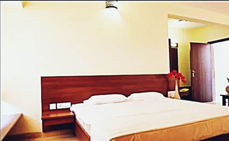 Hotel Mookambika Palace