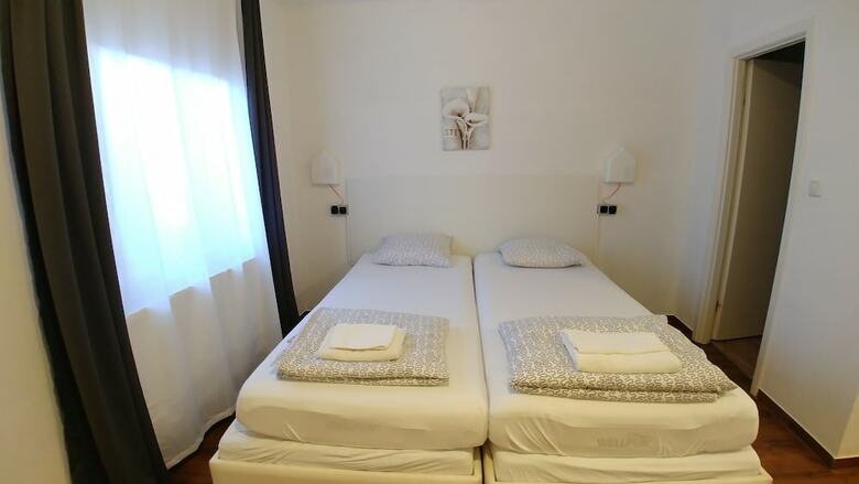 Apartamentos Rooms Villa Antunovac
