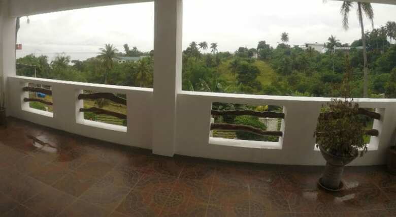 Villa Monkey Beach Dive Resort