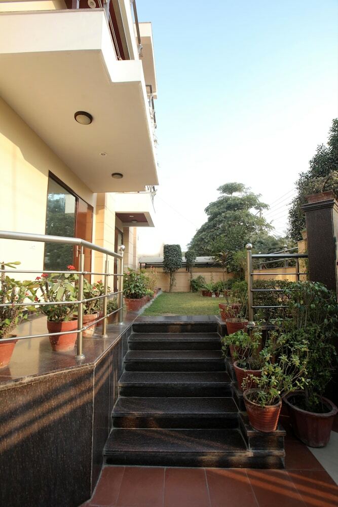 Hotel Mint Ambience Suites