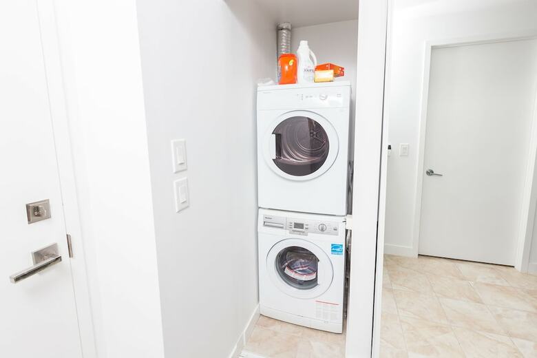 Applewood Suites - 3 Bed Waterfront Area
