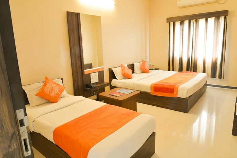 Oyo 4316 Hotel Sai Empire