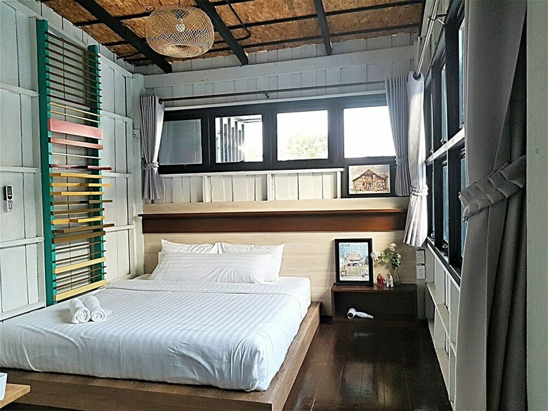 Hostal Baan Mai Kradan Hostel Chiang Rai