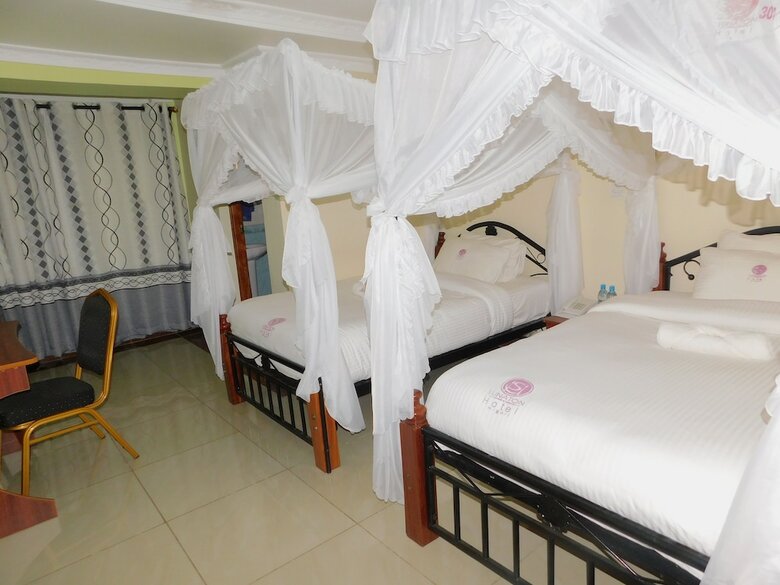 Sunaton Hotel