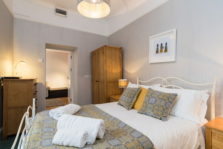 Gwesty'r Marine Hotel & Spa