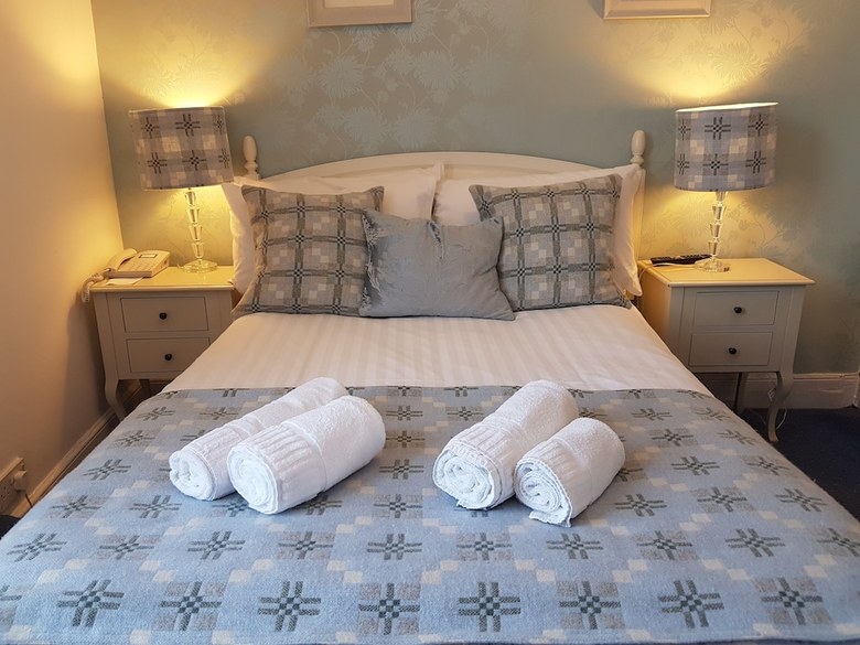 Gwesty'r Marine Hotel & Spa