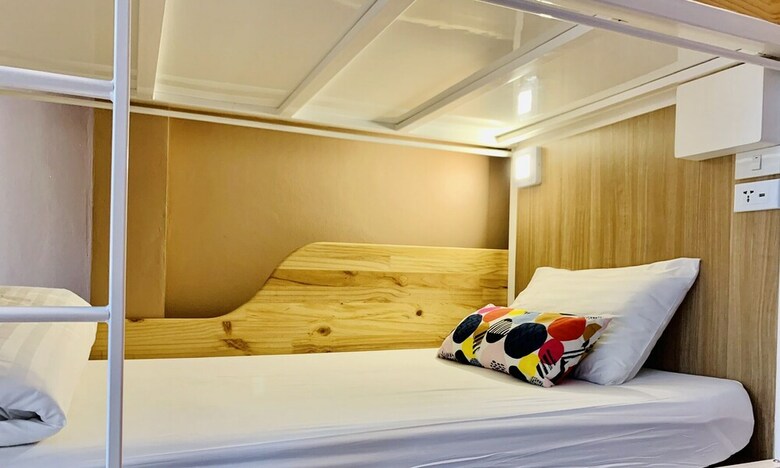 Hostal Click Hostel