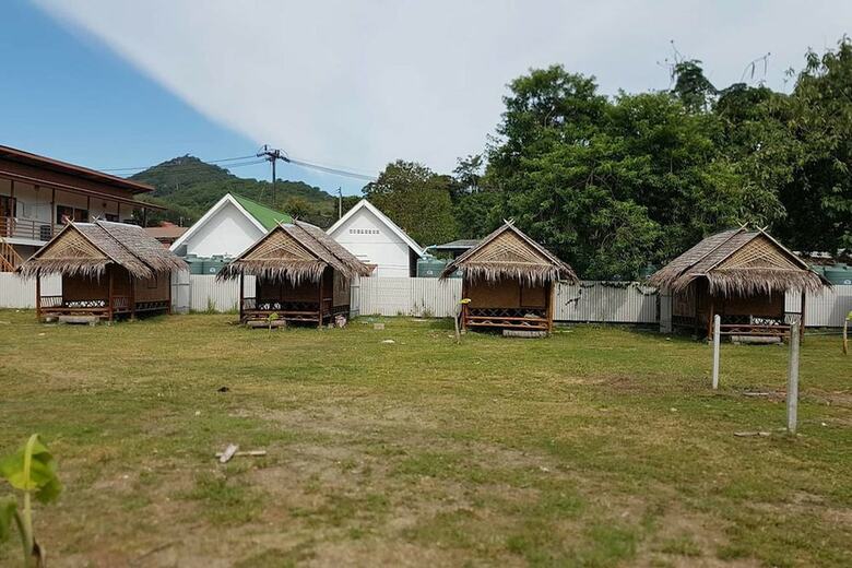 Hotel Lanta Local Hut