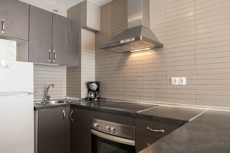 Uhc Novelty Apartments