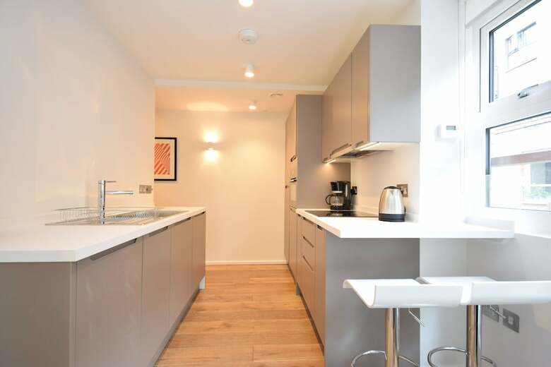 Valet Apartments Bruges Place