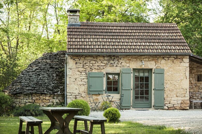 Hotel La Roche D'esteil