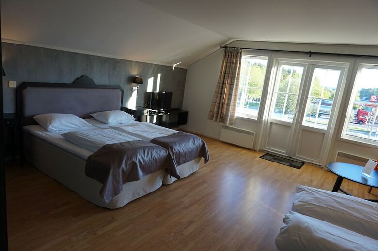 Hotel Storebaug Gjesteg�rd