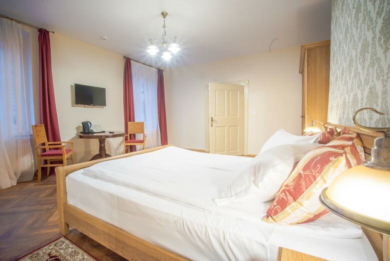 Hotel Safrano Palace