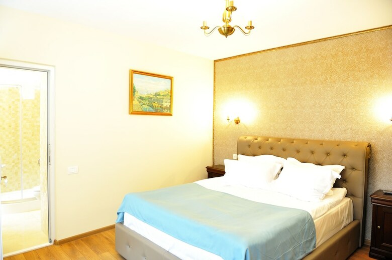 Hotel Safrano Palace