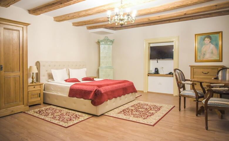 Hotel Safrano Palace