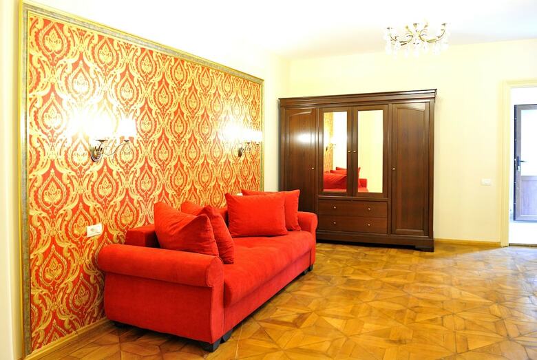 Hotel Safrano Palace