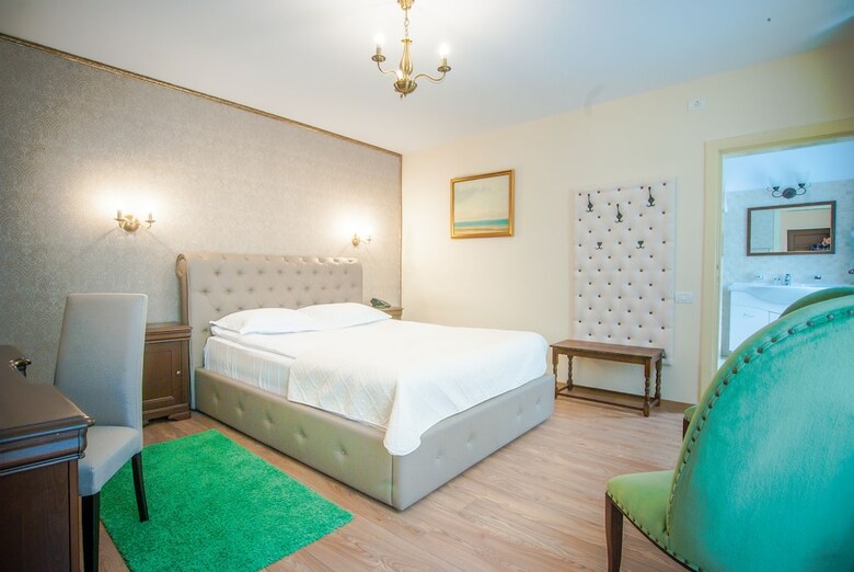 Hotel Safrano Palace