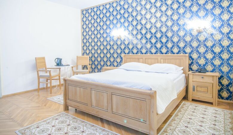 Hotel Safrano Palace