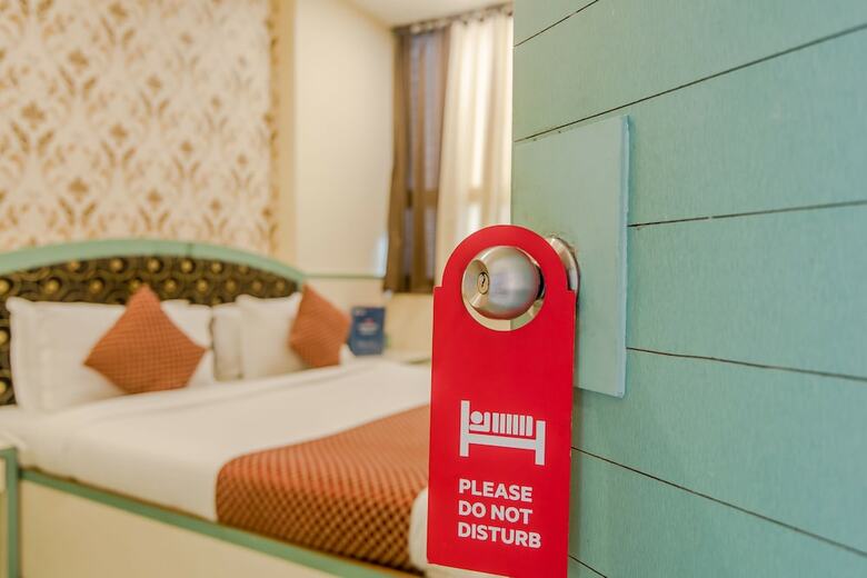 Oyo 9501 Hotel Shanti Kamal B N