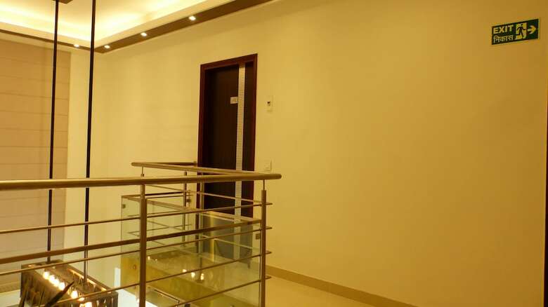 Hotel Sai Village Cyber Park