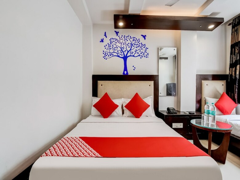 Oyo 7781 Hotel Sai International