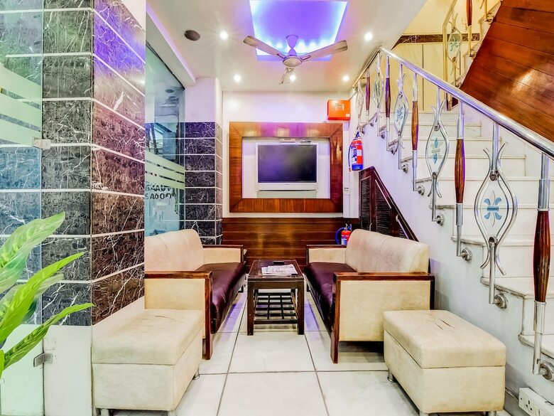 Oyo 7781 Hotel Sai International