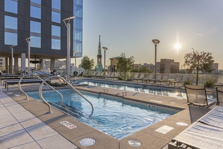 Omni Louisville Hotel