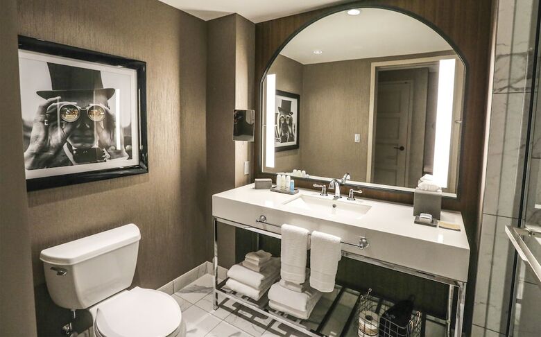 Omni Louisville Hotel