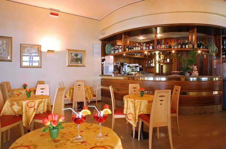 Village Hotel Lucia