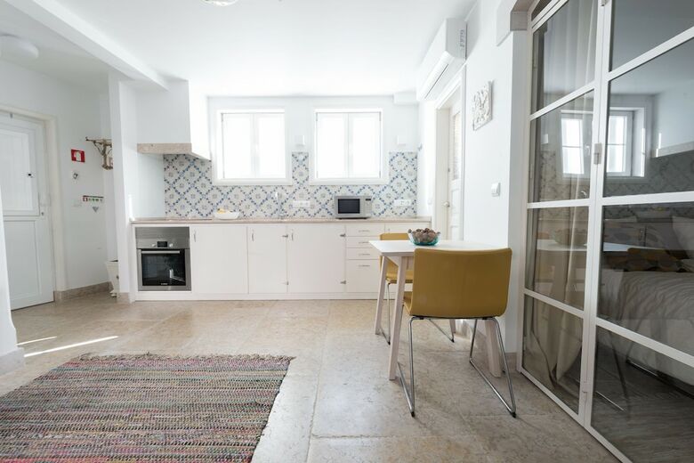Almamater Lisbon Apartments