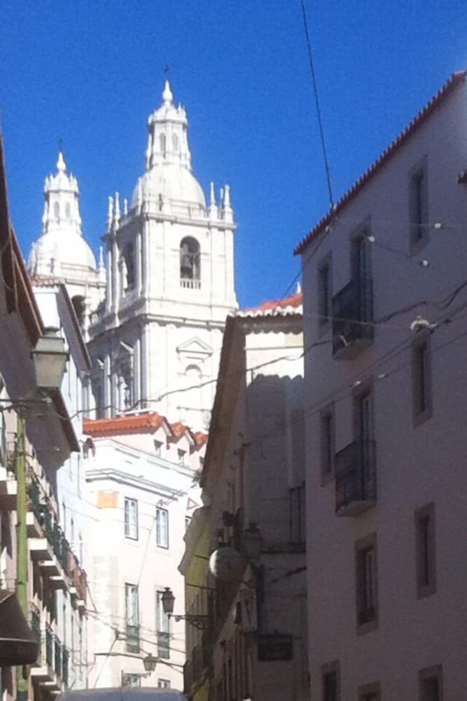 Almamater Lisbon Apartments