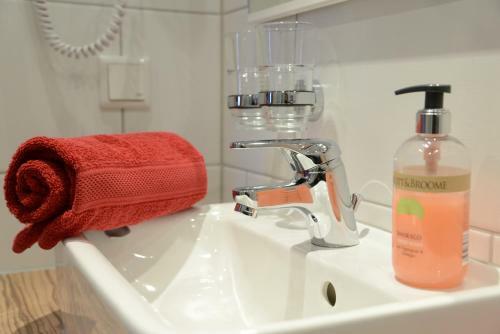 Hostal Weinhaus Gr�fen