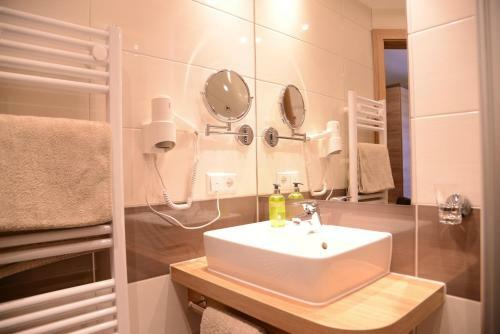 Hostal Weinhaus Gr�fen