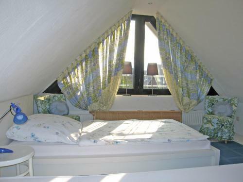Apartamento Ferienwohnung "am M�nstertor"