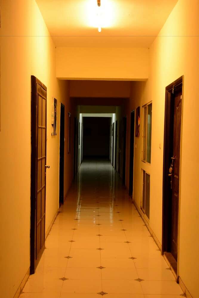 Hotel Sai Sharnam Service Apartments