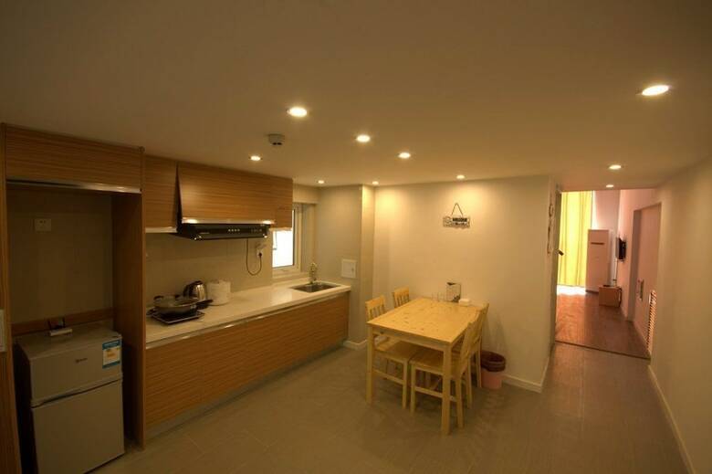 Weihai Shangchao Self-service Apartment