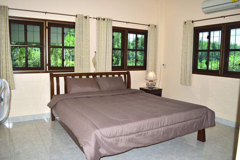 Hotel Kate House Bangsaphan