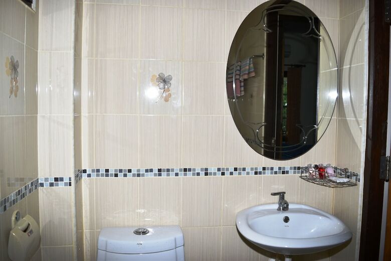 Hotel Kate House Bangsaphan