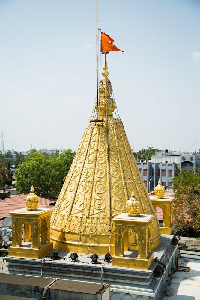 Hotel Sun N Sand Shirdi