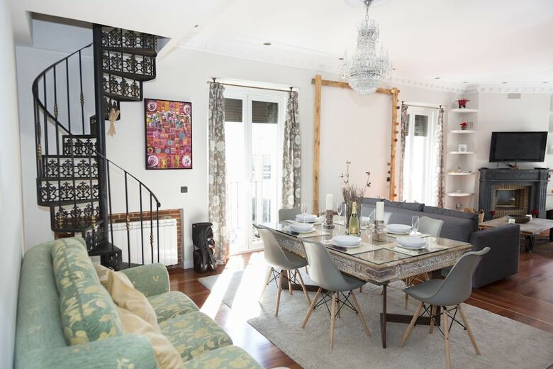 Apartamentos Oshun Puerta Del Sol Deluxe