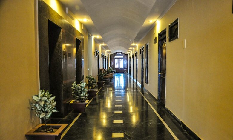 Mohan Hotel