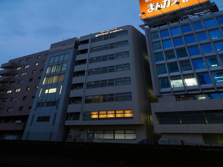 Hotel Global Cabin Tokyo Suidobashi