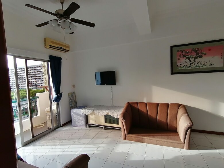 Hotel Api-api Guest House