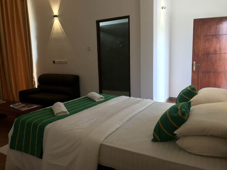 Hotel Yala Golden Park