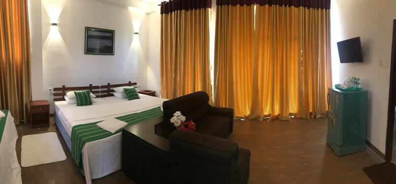 Hotel Yala Golden Park