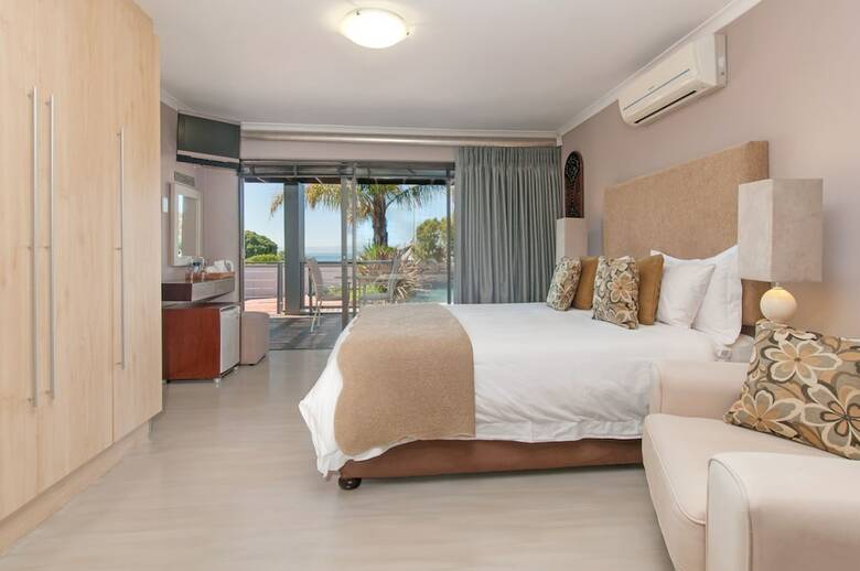 Hotel Whale Away Guest House