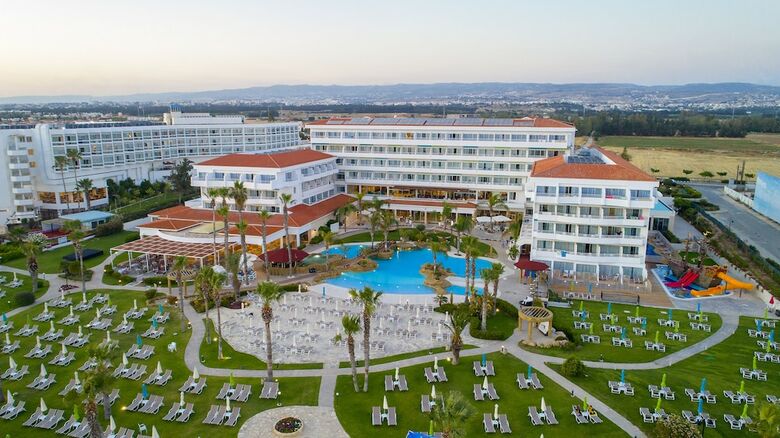 Hotel Leonardo Cypria Bay- All Inclusive