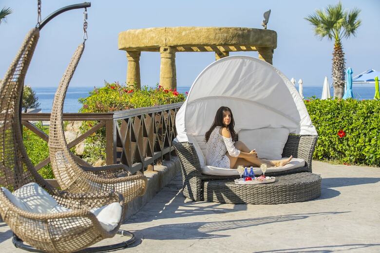 Hotel Leonardo Cypria Bay- All Inclusive