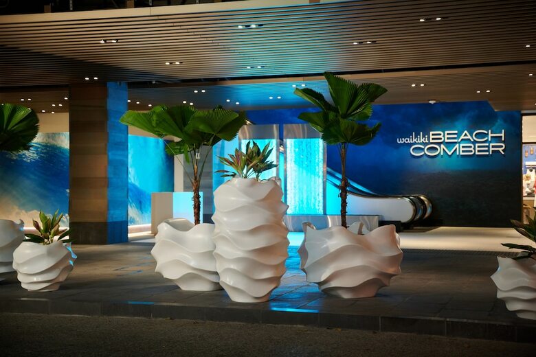 Hotel Waikiki Beachcomber By Outrigger