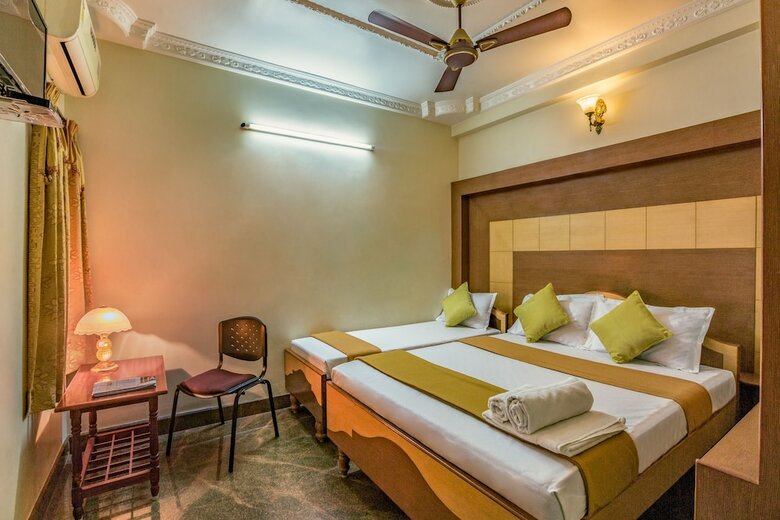 Hotel Sri Sai Park
